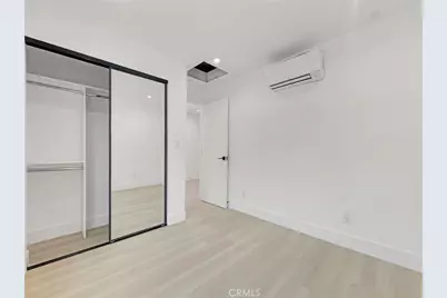 20528 & 20526 Hamlin Street, Winnetka, CA 91306 - Photo 21