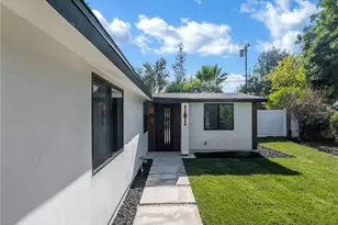 20528 & 20526 Hamlin St, Winnetka, CA 91306 - Photo 11