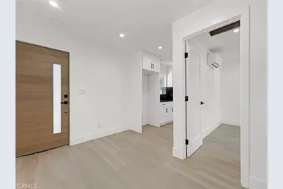 20528 & 20526 Hamlin Street, Winnetka, CA 91306 - Photo 17