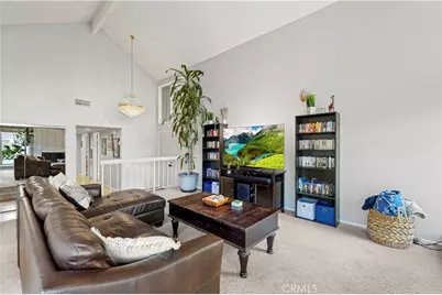 23716 Rotunda, Valencia, CA 91355 - Photo 9