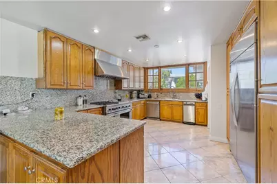 16015 Jeanne Ln, Encino, CA 91436 - Photo 25