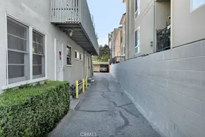 14622 Sylvan, Van Nuys, CA 91411 - Photo 5