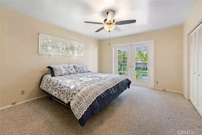 9827 Sylvia Avenue, Northridge, CA 91324 - Photo 11