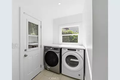 580 Lillian Way, Los Angeles, CA 90004 - Photo 15