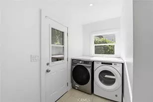 580 Lillian Way, Los Angeles, CA 90004 - Photo 15