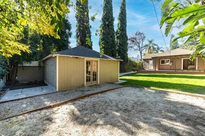 580 Lillian Way, Los Angeles, CA 90004 - Photo 27