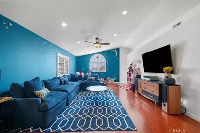 27712 Lonestar Place, Castaic, CA 91384 - Photo 15