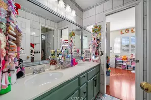 27712 Lonestar Pl, Castaic, CA 91384 - Photo 21