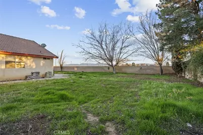 44105 Acacia Street, Lancaster, CA 93535 - Photo 35