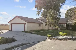 44105 Acacia St, Lancaster, CA 93535 - Photo 3