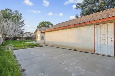 44105 Acacia Street, Lancaster, CA 93535 - Photo 33
