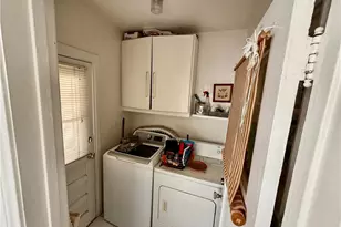 79 N Berkeley, Pasadena, CA 91107 - Photo 13