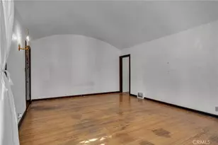 79 N Berkeley, Pasadena, CA 91107 - Photo 5