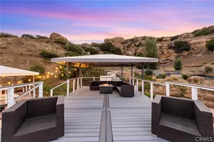 22870 Trigger St, Chatsworth, CA 91311 - Photo 3