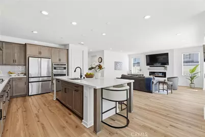 18100 Tableau Way, Saugus, CA 91350 - Photo 11