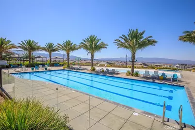 18100 Tableau Way, Saugus, CA 91350 - Photo 57