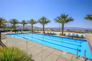 18100 Tableau Way, Saugus, CA 91350 - Photo 57