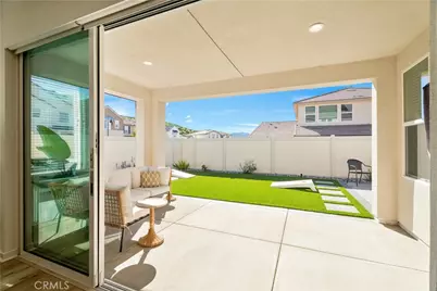 18100 Tableau Way, Saugus, CA 91350 - Photo 17