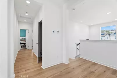 18100 Tableau Way, Saugus, CA 91350 - Photo 35