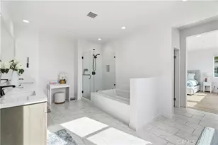 18100 Tableau Way, Saugus, CA 91350 - Photo 31