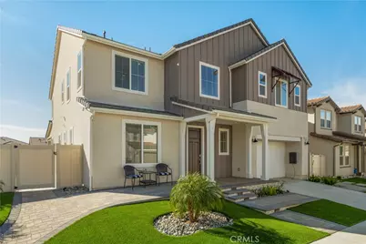 18100 Tableau Way, Saugus, CA 91350 - Photo 1