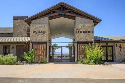 18100 Tableau Way, Saugus, CA 91350 - Photo 51