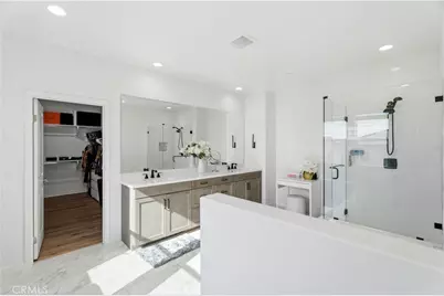 18100 Tableau Way, Saugus, CA 91350 - Photo 33