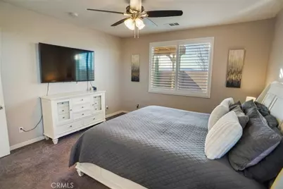 45061 Moccasin, Lancaster, CA 93536 - Photo 9