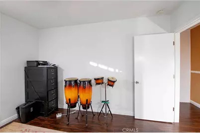 6914 Andasol, Lake Balboa, CA 91406 - Photo 37