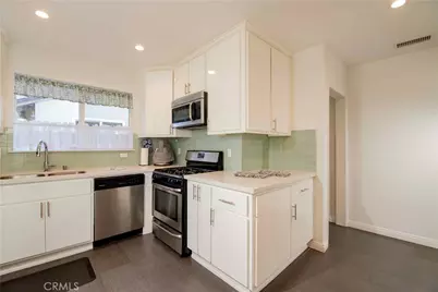 6914 Andasol, Lake Balboa, CA 91406 - Photo 17