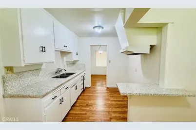 3160 Terrel Court, Bakersfield, CA 93304 - Photo 11