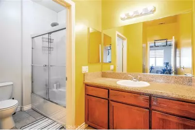 12385 Osborne Street #2, Pacoima, CA 91331 - Photo 43