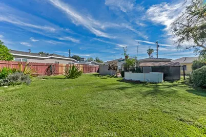 14047 Herron Street, Sylmar, CA 91342 - Photo 29