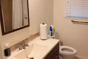 800 N Kalsman Ave, Compton, CA 90220 - Photo 5