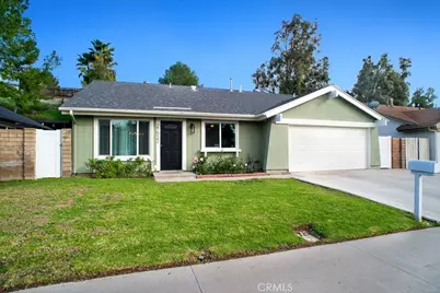 27522 Bernina, Canyon Country, CA 91351 - Photo 3