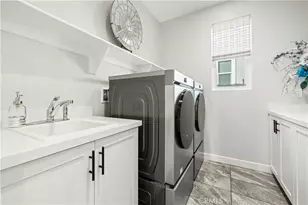 28618 Bloom, Saugus, CA 91350 - Photo 45