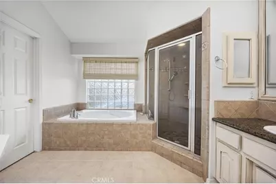 11208 Bright Water, Bakersfield, CA 93311 - Photo 45