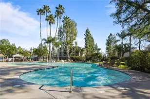 5525 Canoga, Woodland Hills, CA 91367 - Photo 39