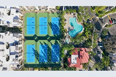 5525 Canoga #129, Woodland Hills, CA 91367 - Photo 47