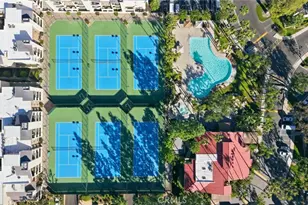 5525 Canoga, Woodland Hills, CA 91367 - Photo 47