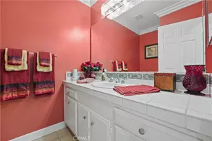 9560 Shoshone Ave, Northridge, CA 91325 - Photo 15