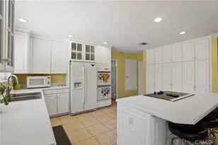 9560 Shoshone Ave, Northridge, CA 91325 - Photo 5