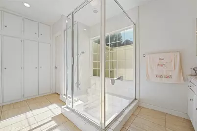 9560 Shoshone Avenue, Northridge, CA 91325 - Photo 13