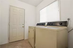 9560 Shoshone Ave, Northridge, CA 91325 - Photo 29