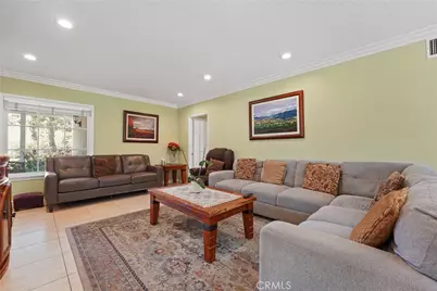 9560 Shoshone Avenue, Northridge, CA 91325 - Photo 7