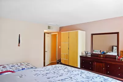 14239 Sherman Way #3, Van Nuys, CA 91405 - Photo 19