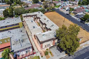 14239 Sherman Way, Van Nuys, CA 91405 - Photo 41