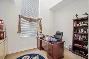 26012 Franklin Ln, Stevenson Ranch, CA 91381 - Photo 9