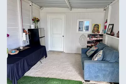 171 Ste Vic Avenue Q2, Palmdale, CA 93591 - Photo 7