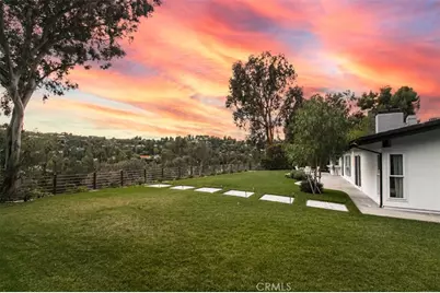 19291 Berclair Lane, Tarzana, CA 91356 - Photo 3